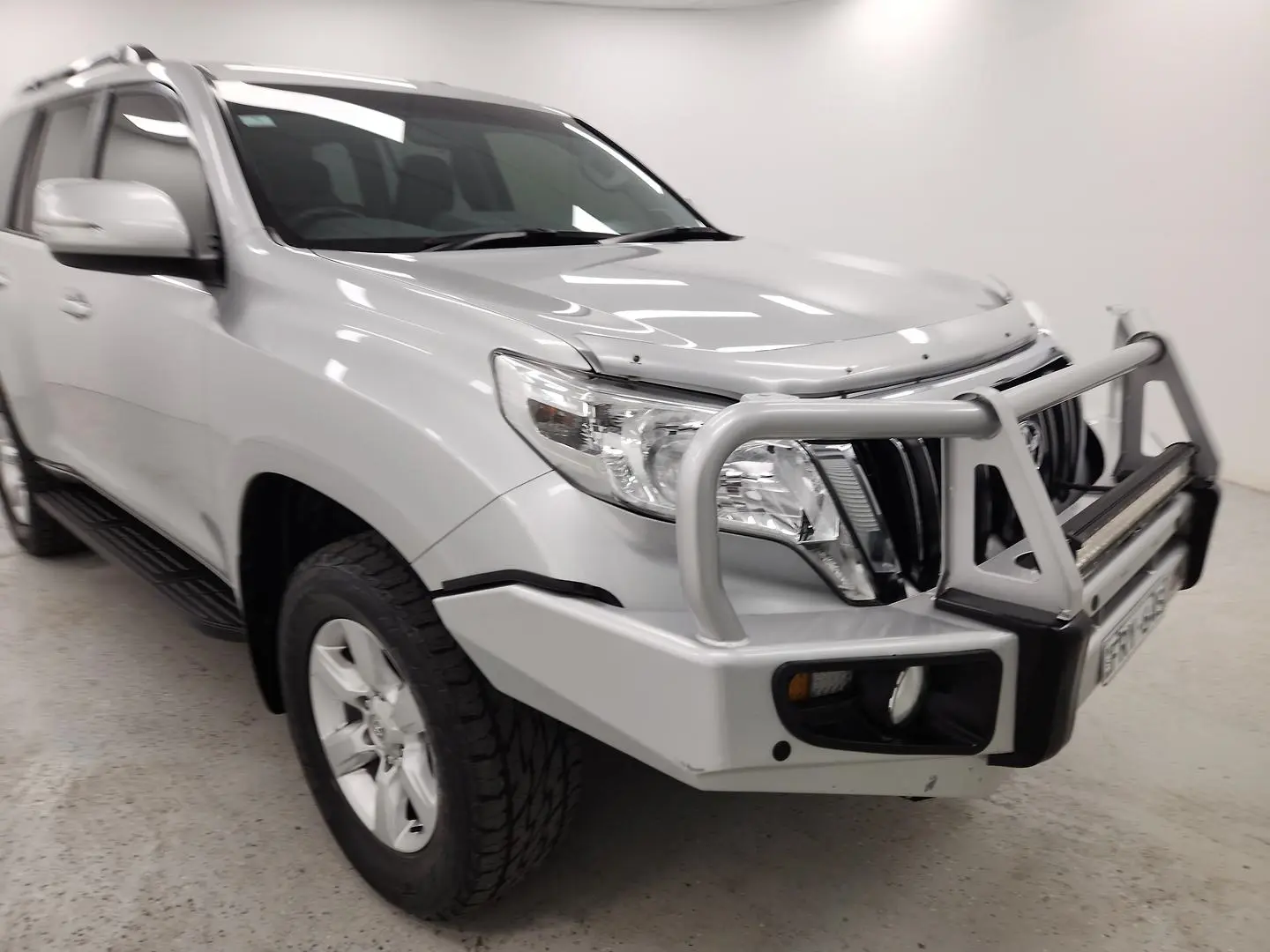 2017 Toyota Landcruiser Prado Gallery Image 1