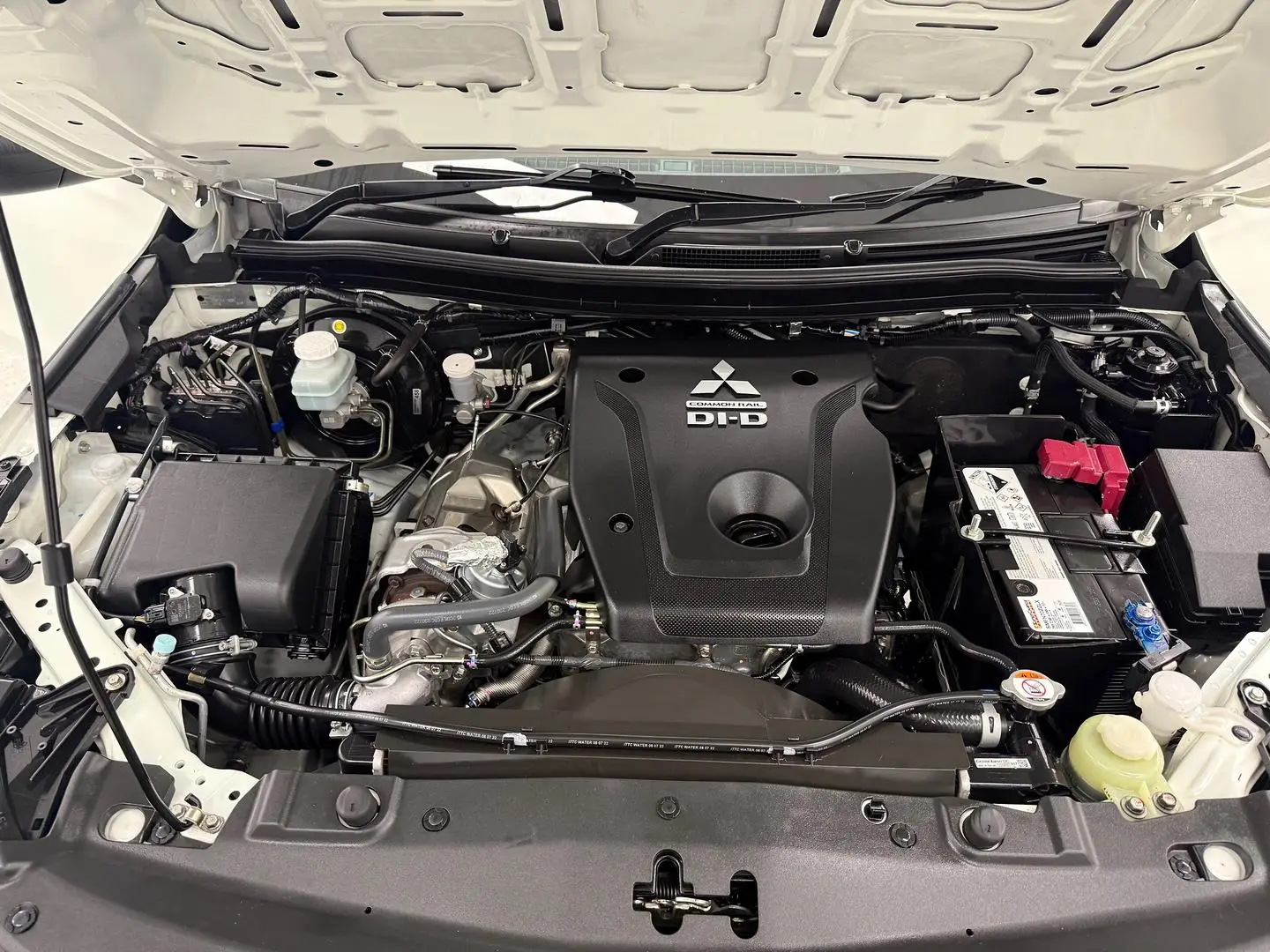 2022 Mitsubishi Triton Gallery Image 18