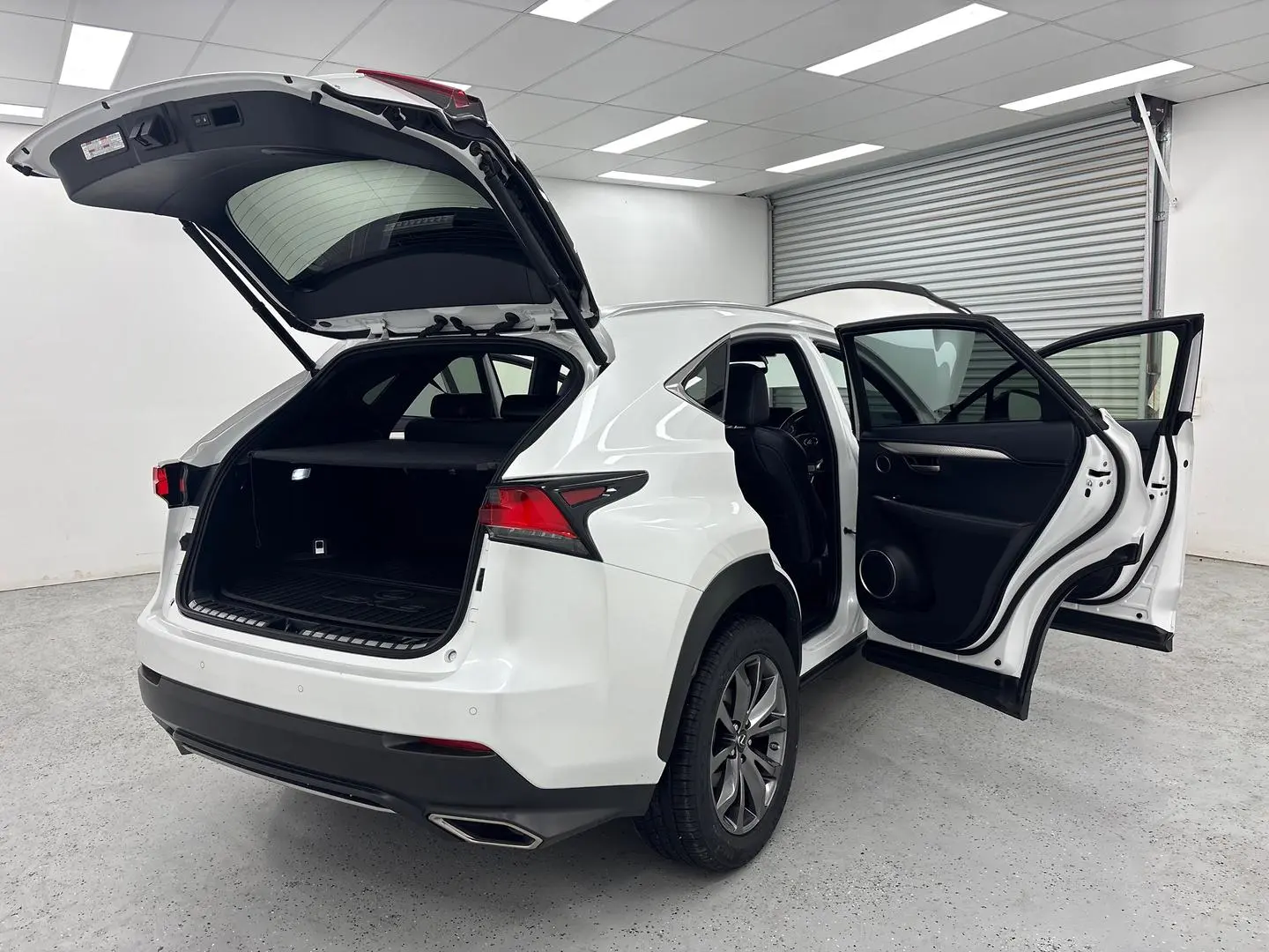2021 Lexus NX Gallery Image 10