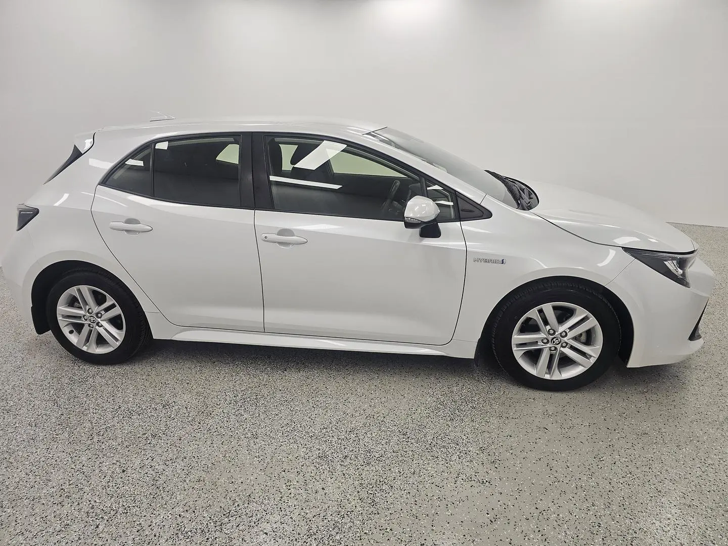 2022 Toyota Corolla Gallery Image 2