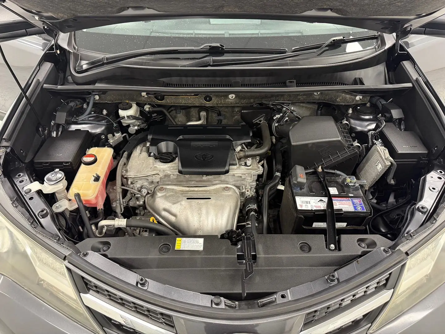 2015 Toyota RAV4 Gallery Image 22