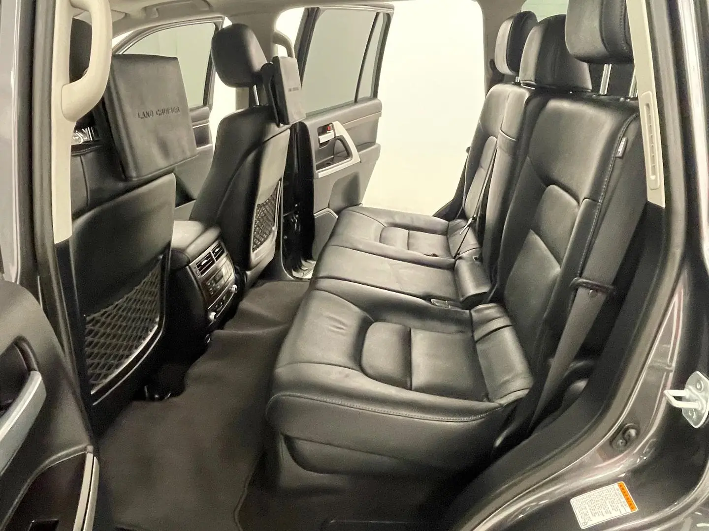 2020 Toyota Landcruiser Gallery Image 19