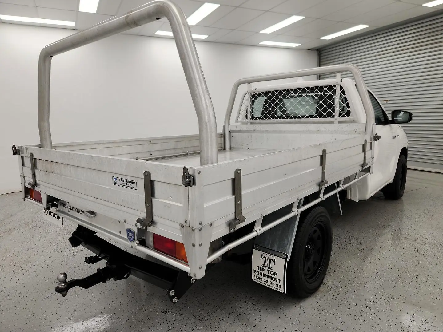 2022 Toyota Hilux Gallery Image 3
