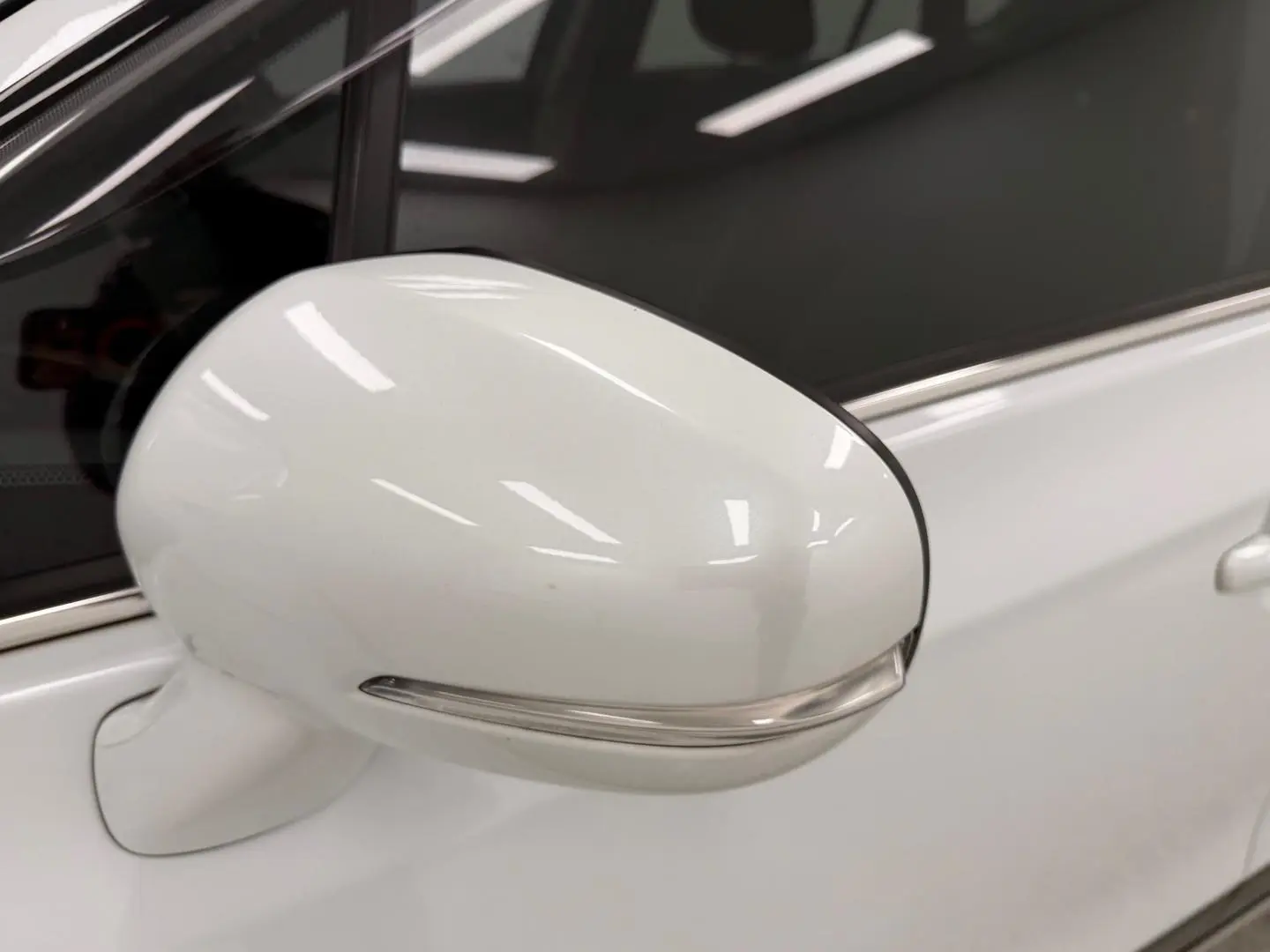 2019 Suzuki S-Cross Gallery Image 27