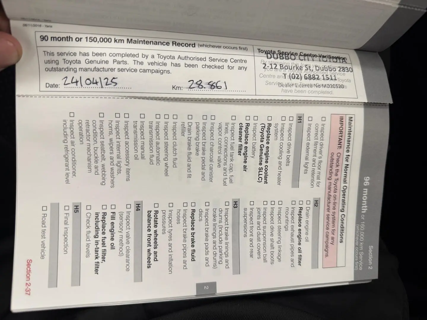 2017 Toyota Yaris Gallery Image 34