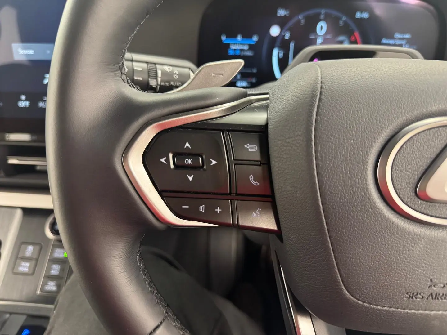 2024 Lexus GX Gallery Image 17