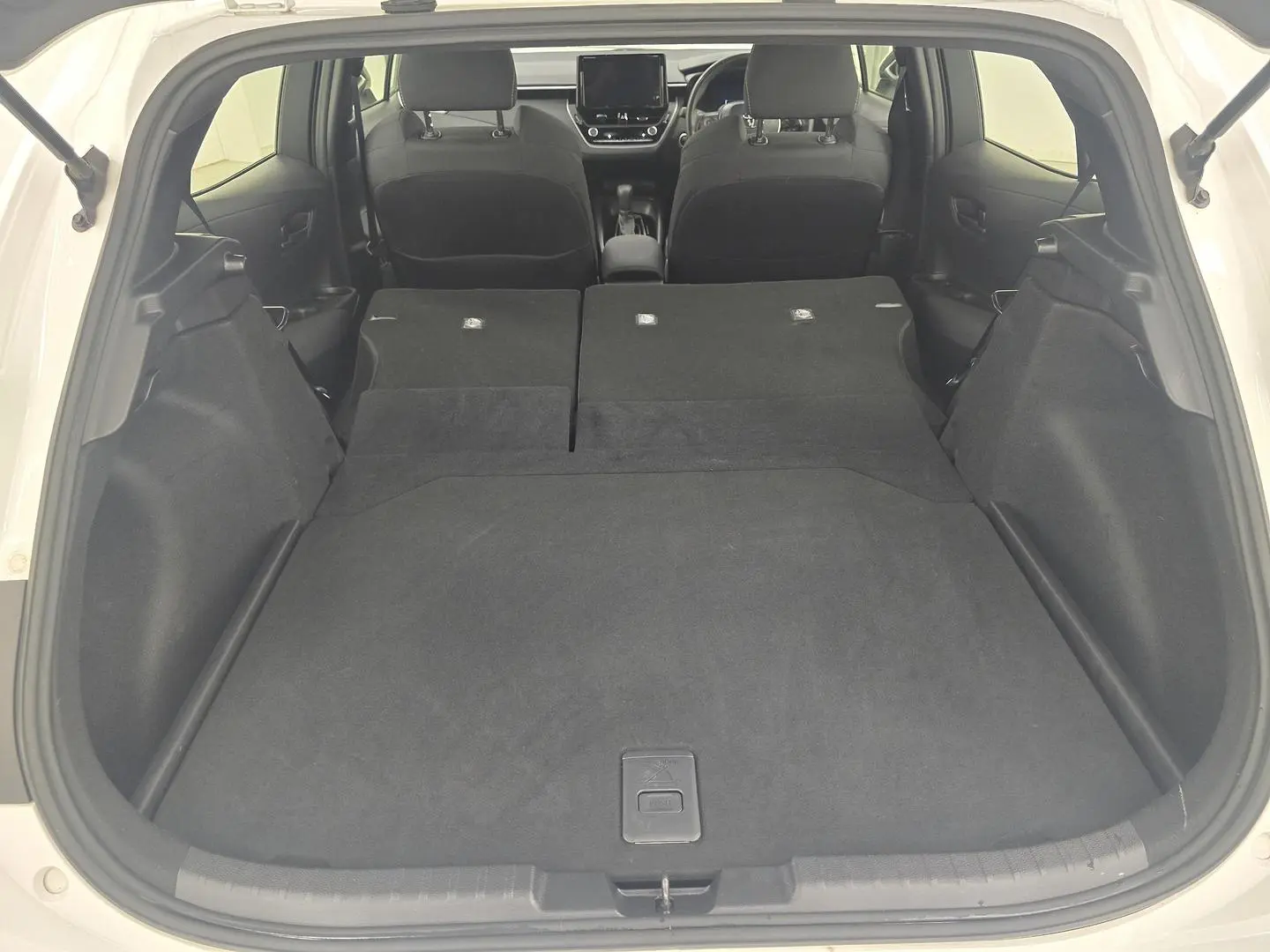 2023 Toyota Corolla Gallery Image 28