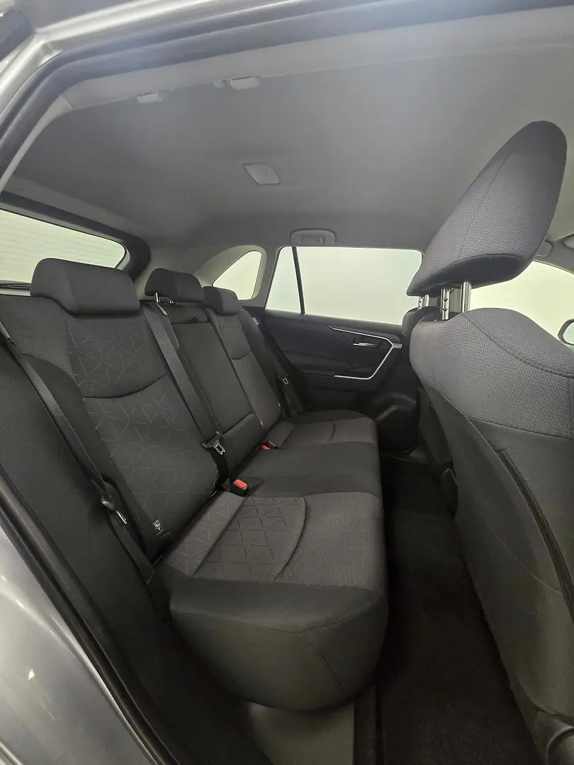 2022 Toyota RAV4 Gallery Image 26