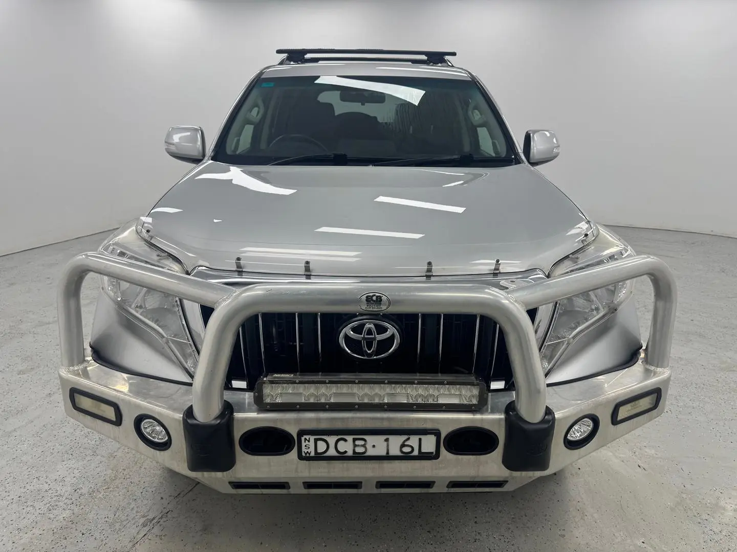 2015 Toyota Landcruiser Prado Gallery Image 35