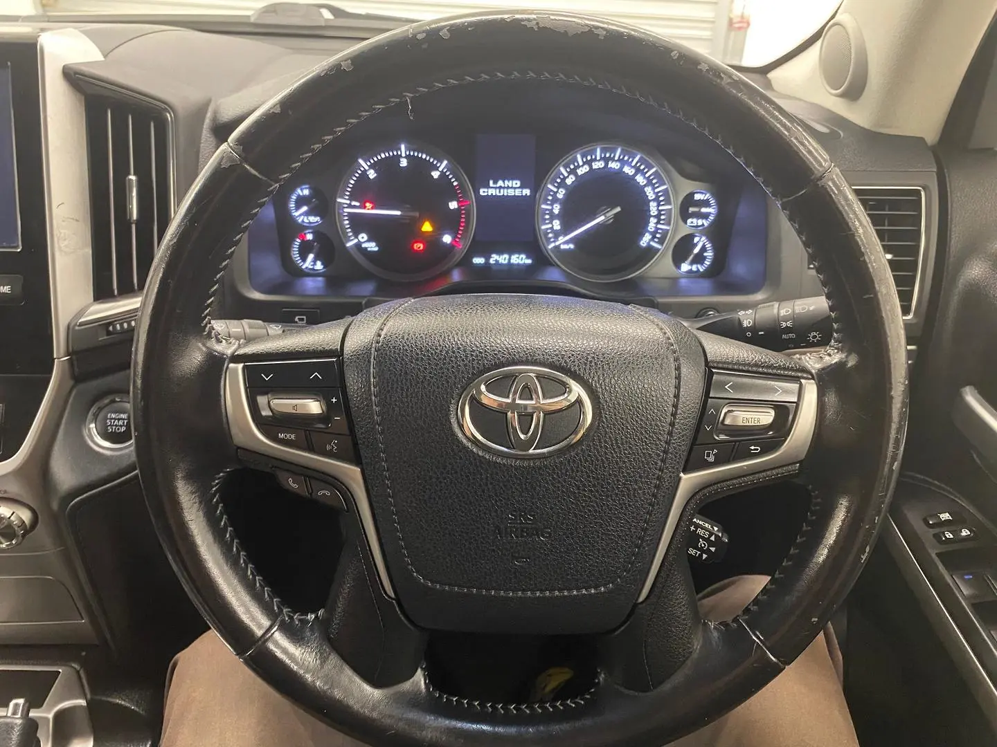 2019 Toyota Landcruiser Gallery Image 23