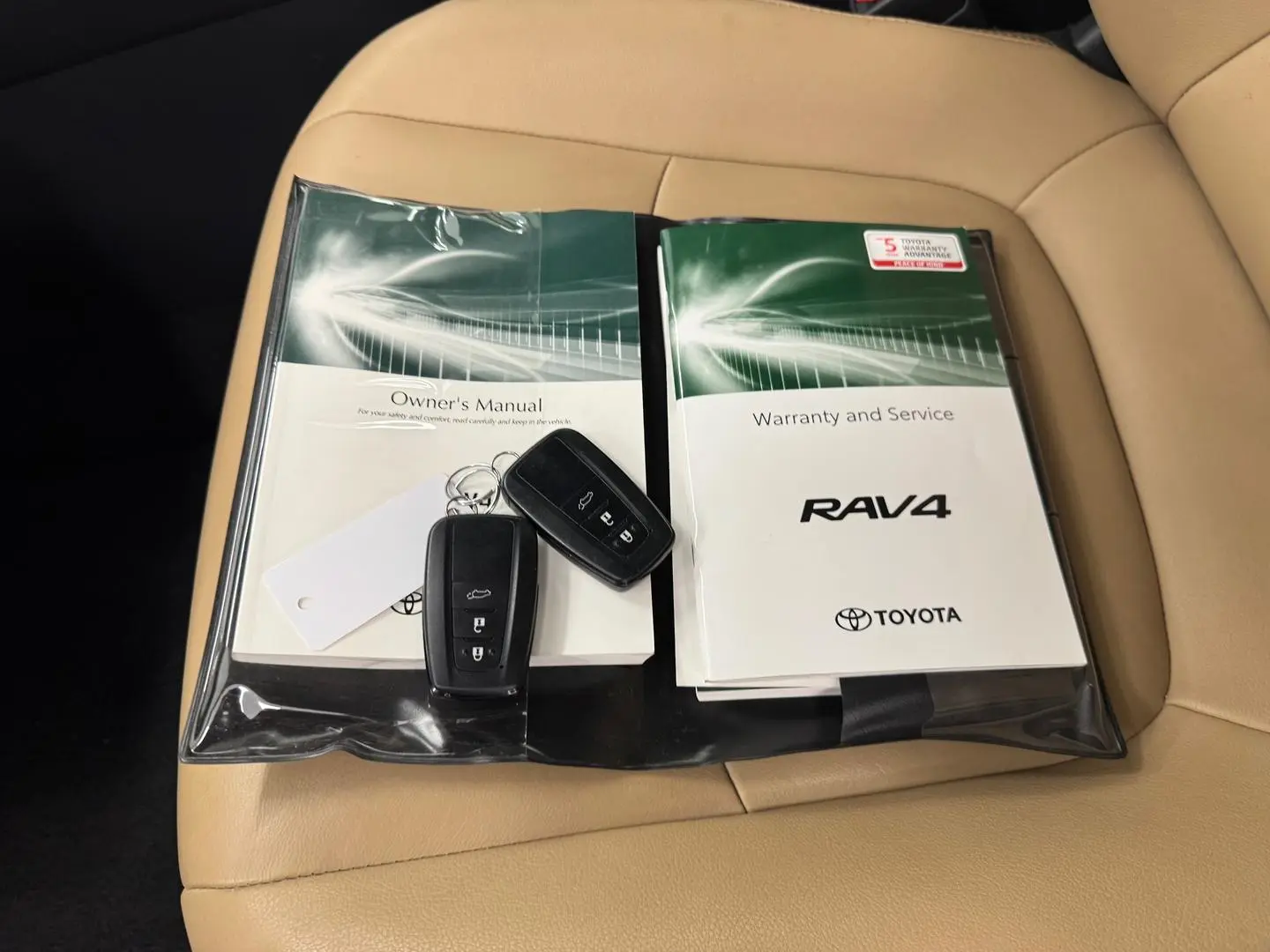 2020 Toyota RAV4 Gallery Image 28