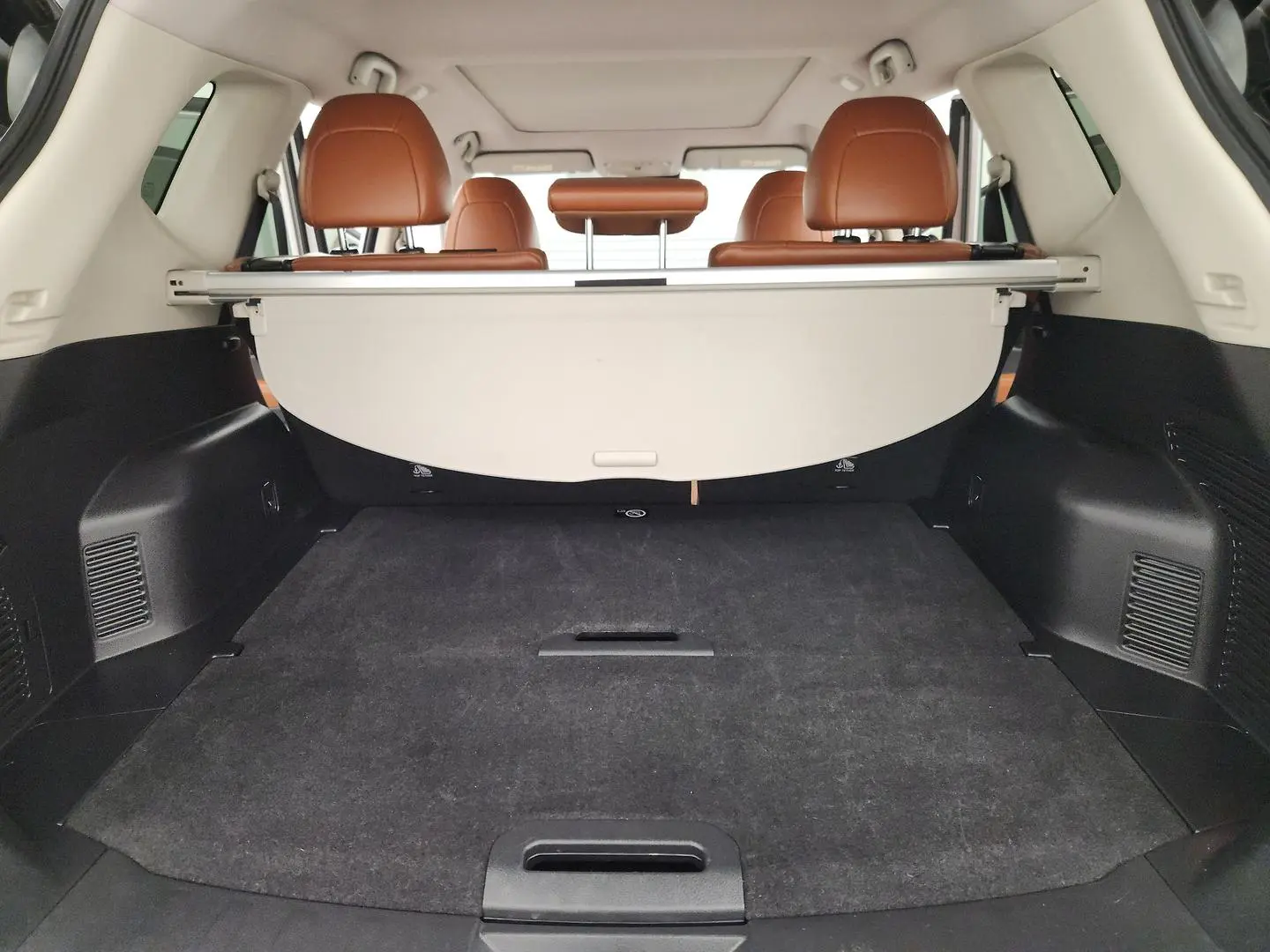 2022 Nissan X-TRAIL Gallery Image 18