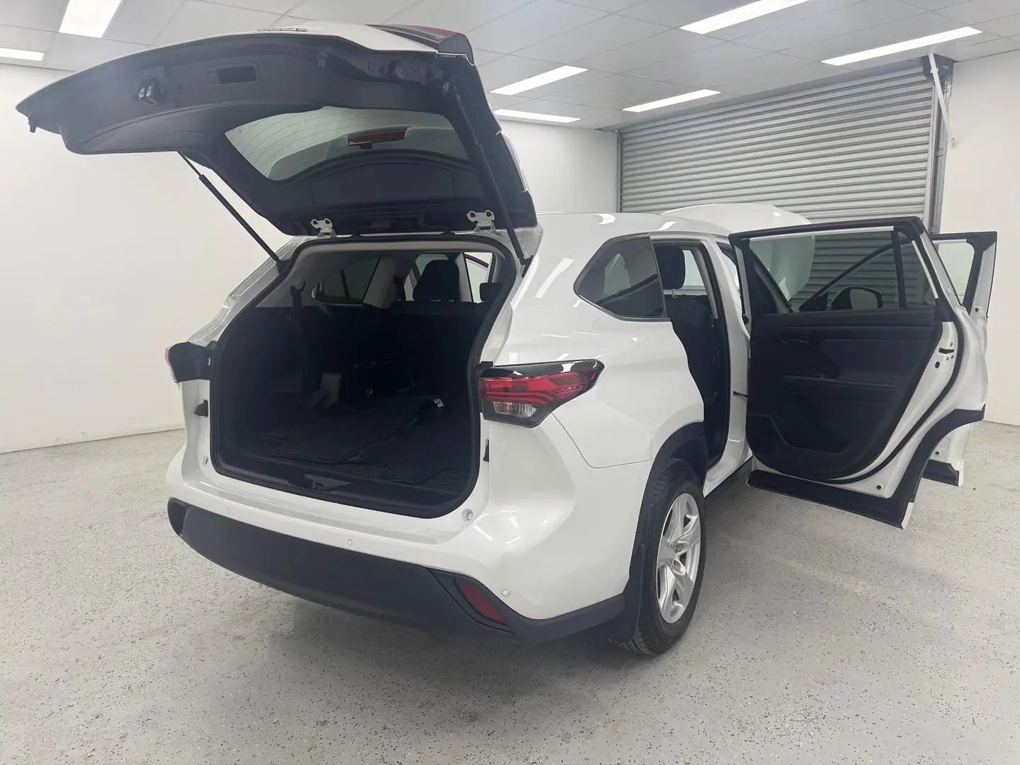 2021 Toyota Kluger Gallery Image 9
