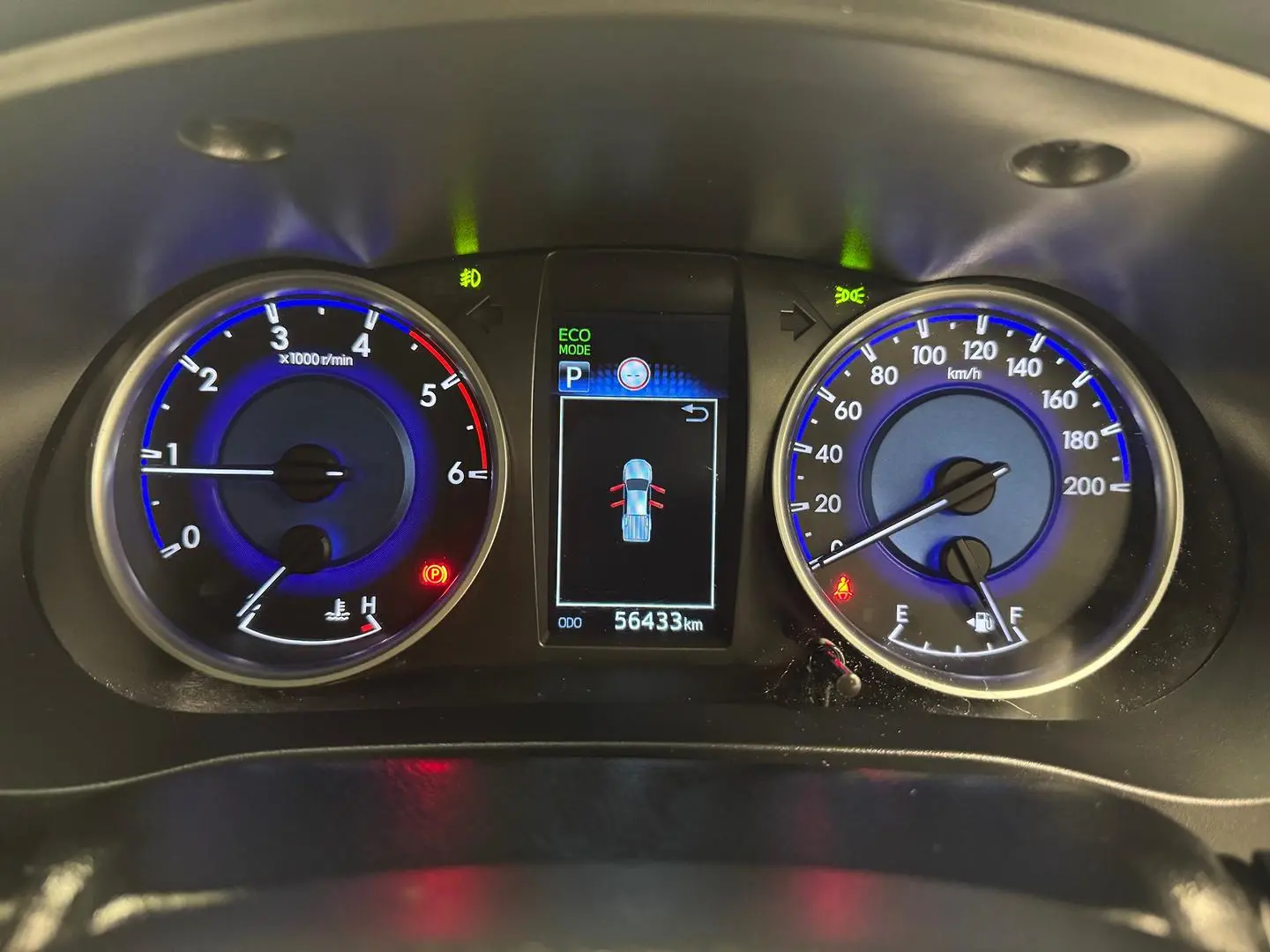 2020 Toyota Hilux Gallery Image 18