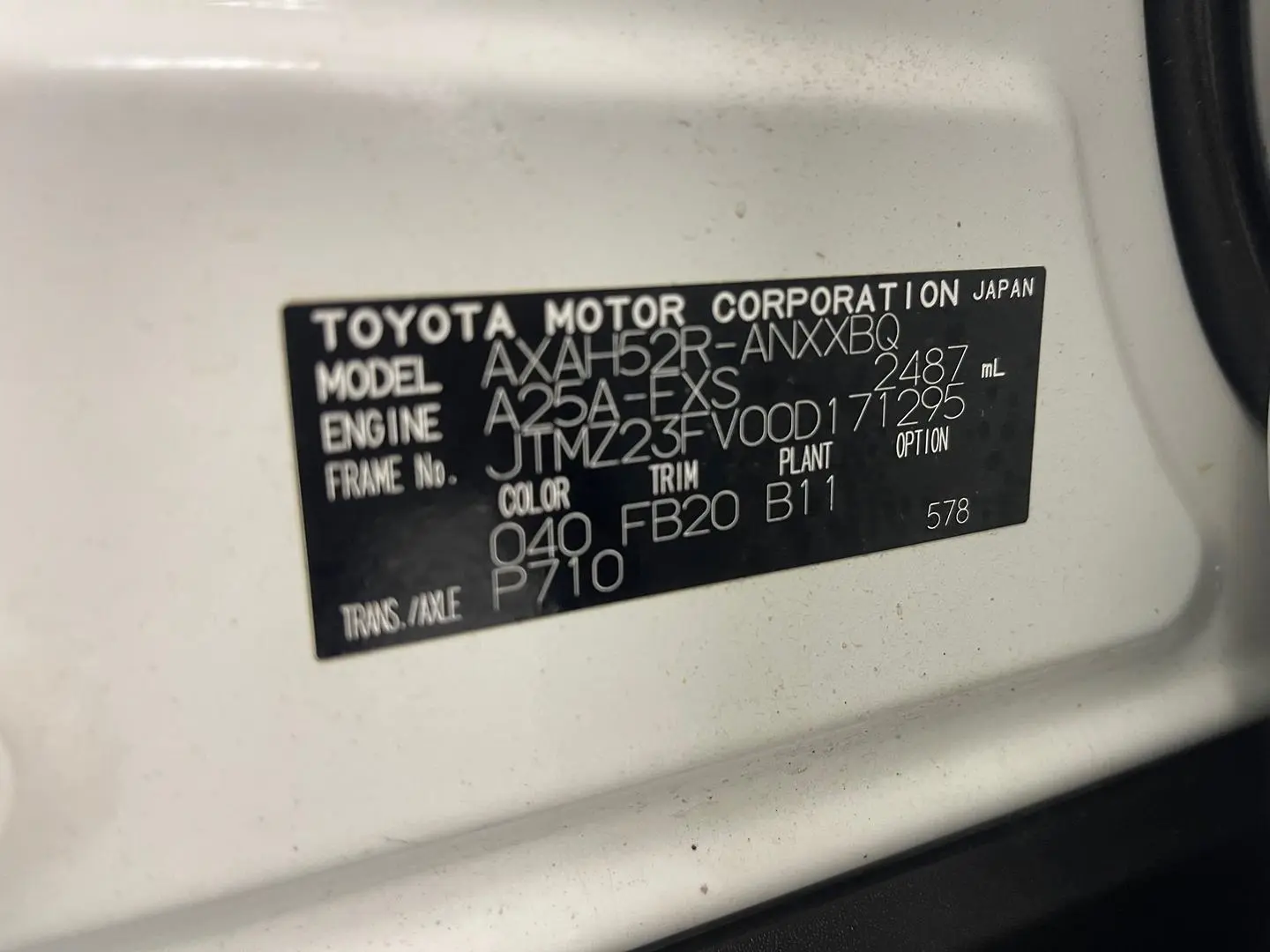 2024 Toyota RAV4 Gallery Image 35