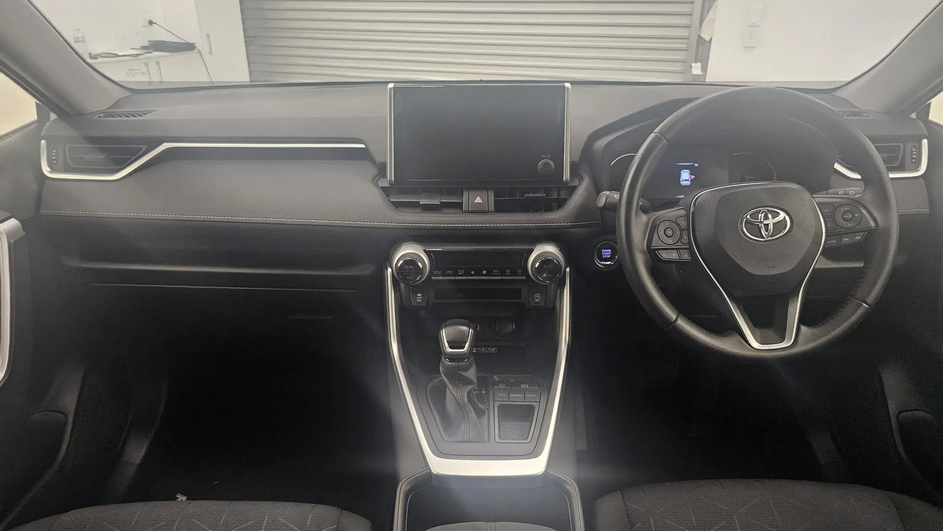 2023 Toyota RAV4 Gallery Image 28