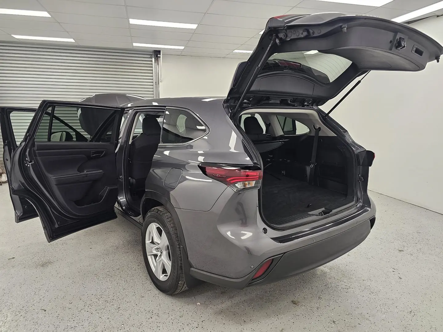 2024 Toyota Kluger Gallery Image 16