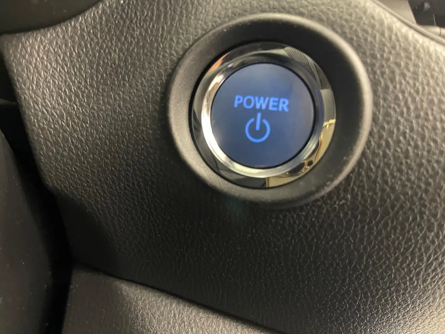 2021 Toyota C-HR Gallery Image 22