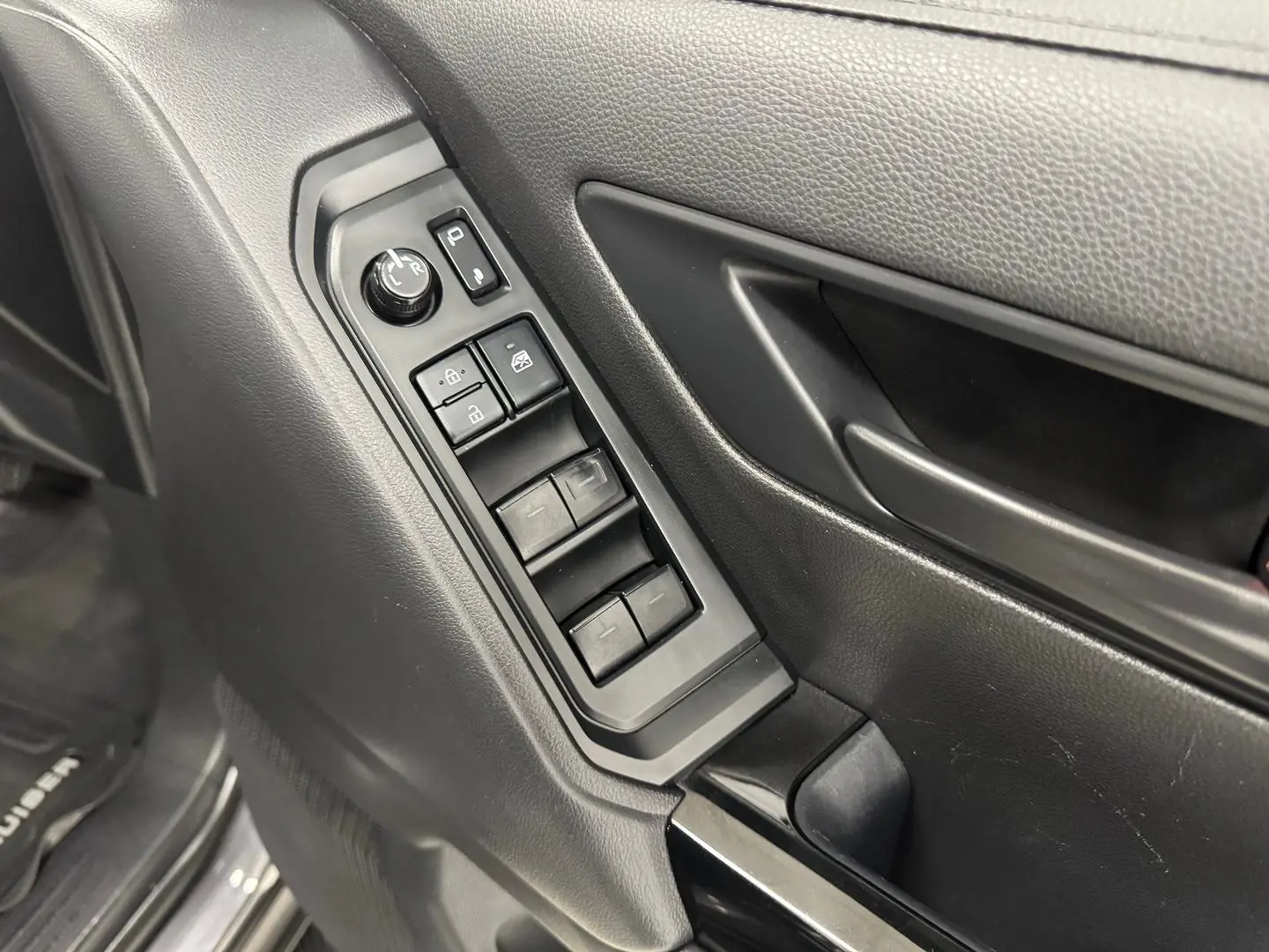 2023 Toyota Landcruiser Gallery Image 16