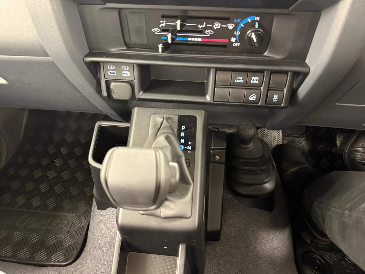 2025 Toyota Landcruiser Gallery Image 30