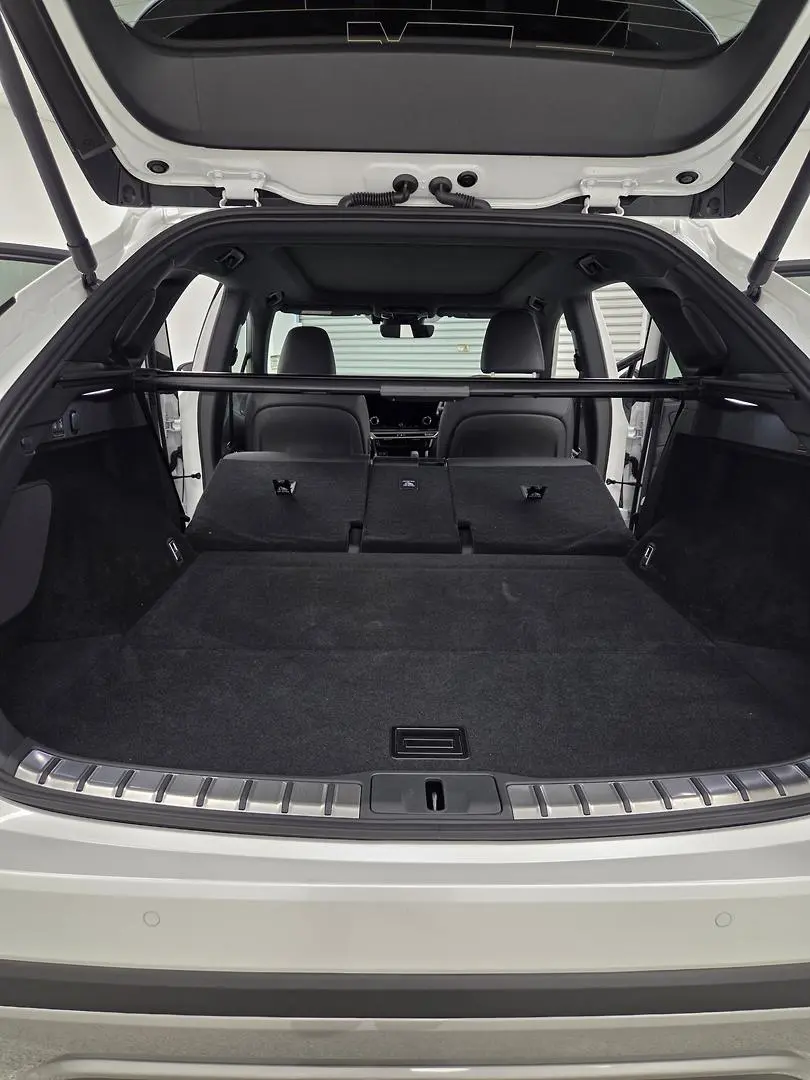 2025 Lexus RX Gallery Image 40