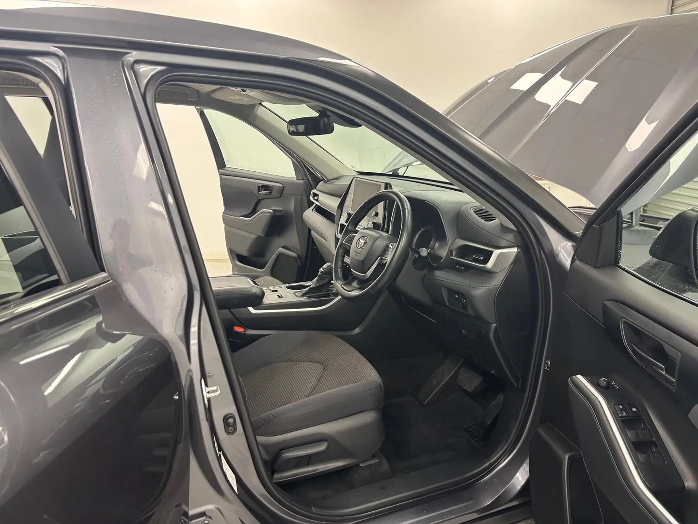 2023 Toyota Kluger Gallery Image 22