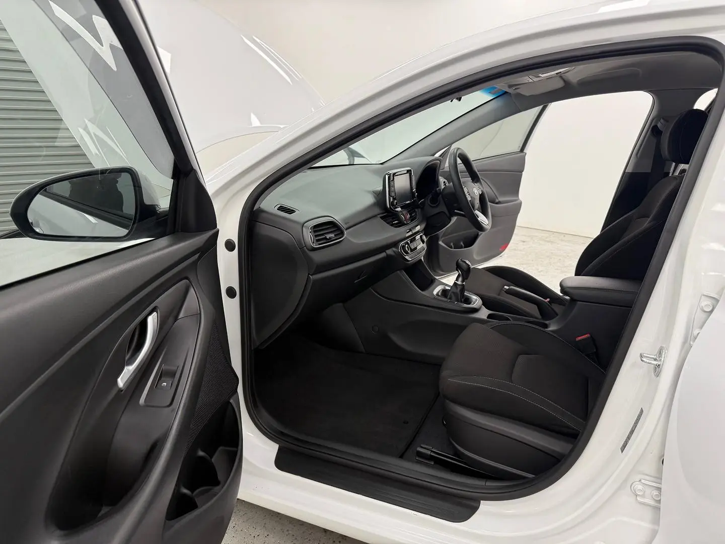 2018 Hyundai i30 Gallery Image 10