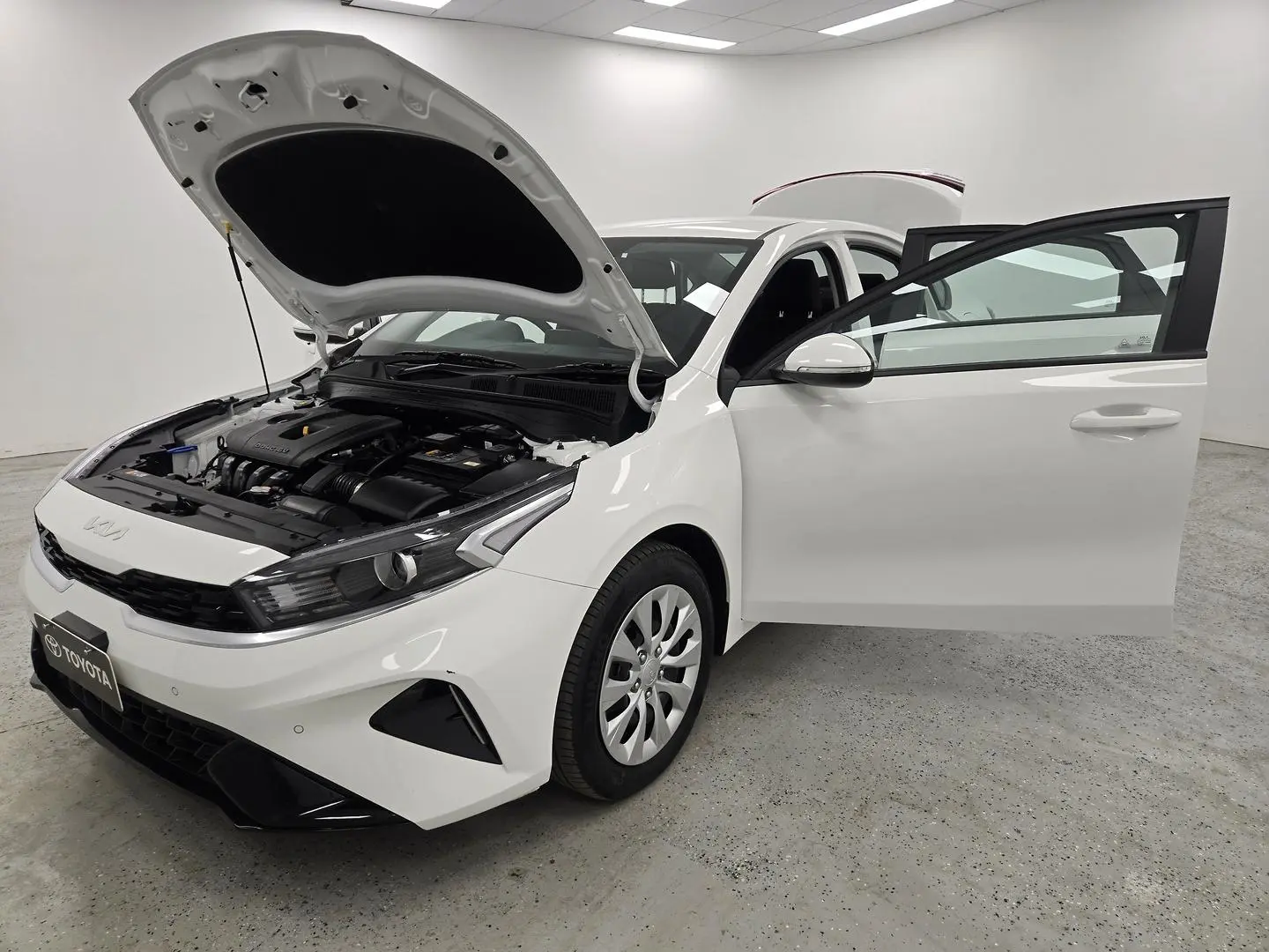 2023 Kia Cerato Gallery Image 14