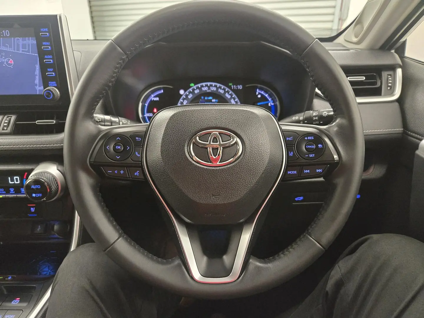 2022 Toyota RAV4 Gallery Image 26