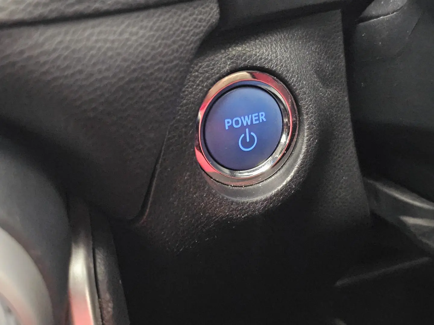 2022 Toyota RAV4 Gallery Image 35