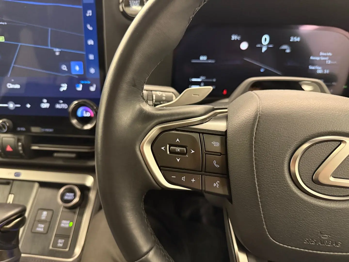 2025 Lexus GX Gallery Image 35