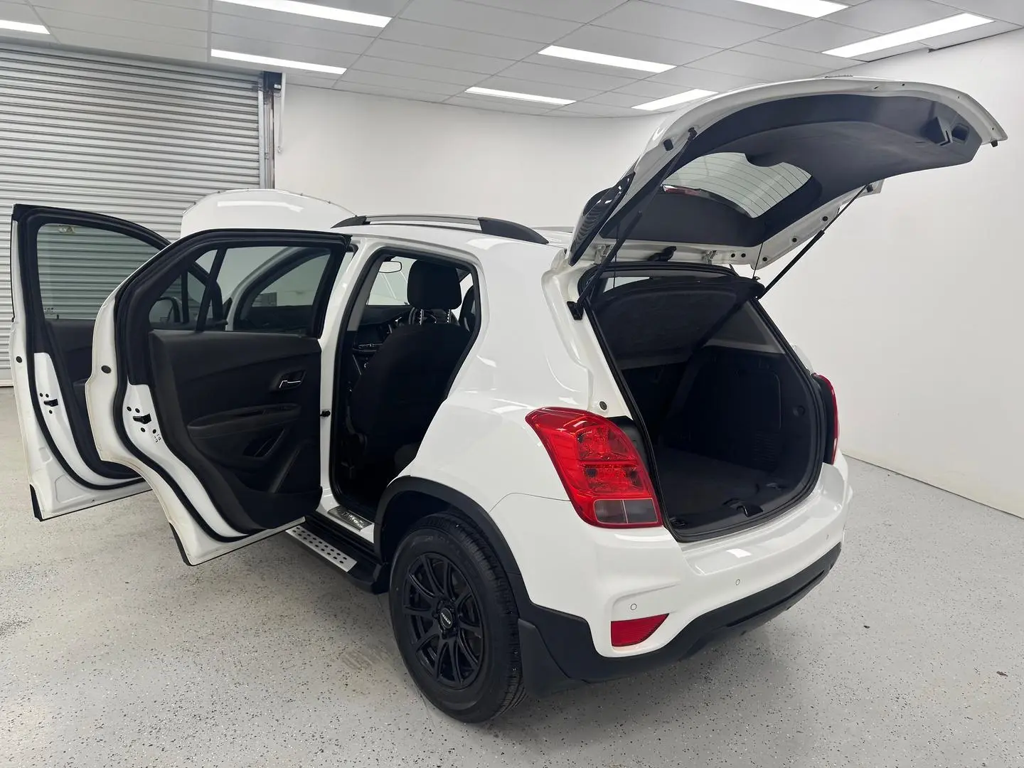 2017 Holden Trax Gallery Image 10