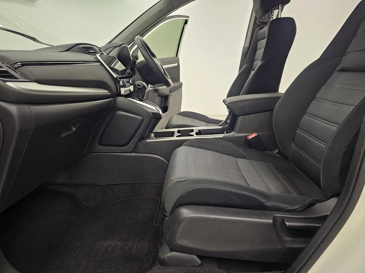 2018 Honda CR-V Gallery Image 12