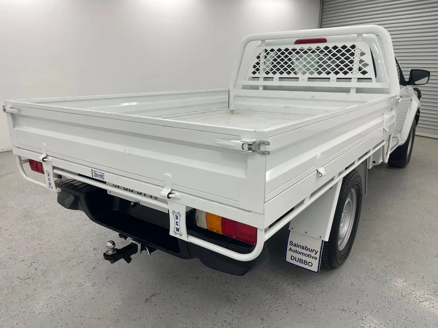 2024 Isuzu D-MAX Gallery Image 3