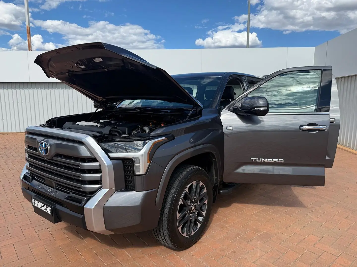 2024 Toyota Tundra Gallery Image 8