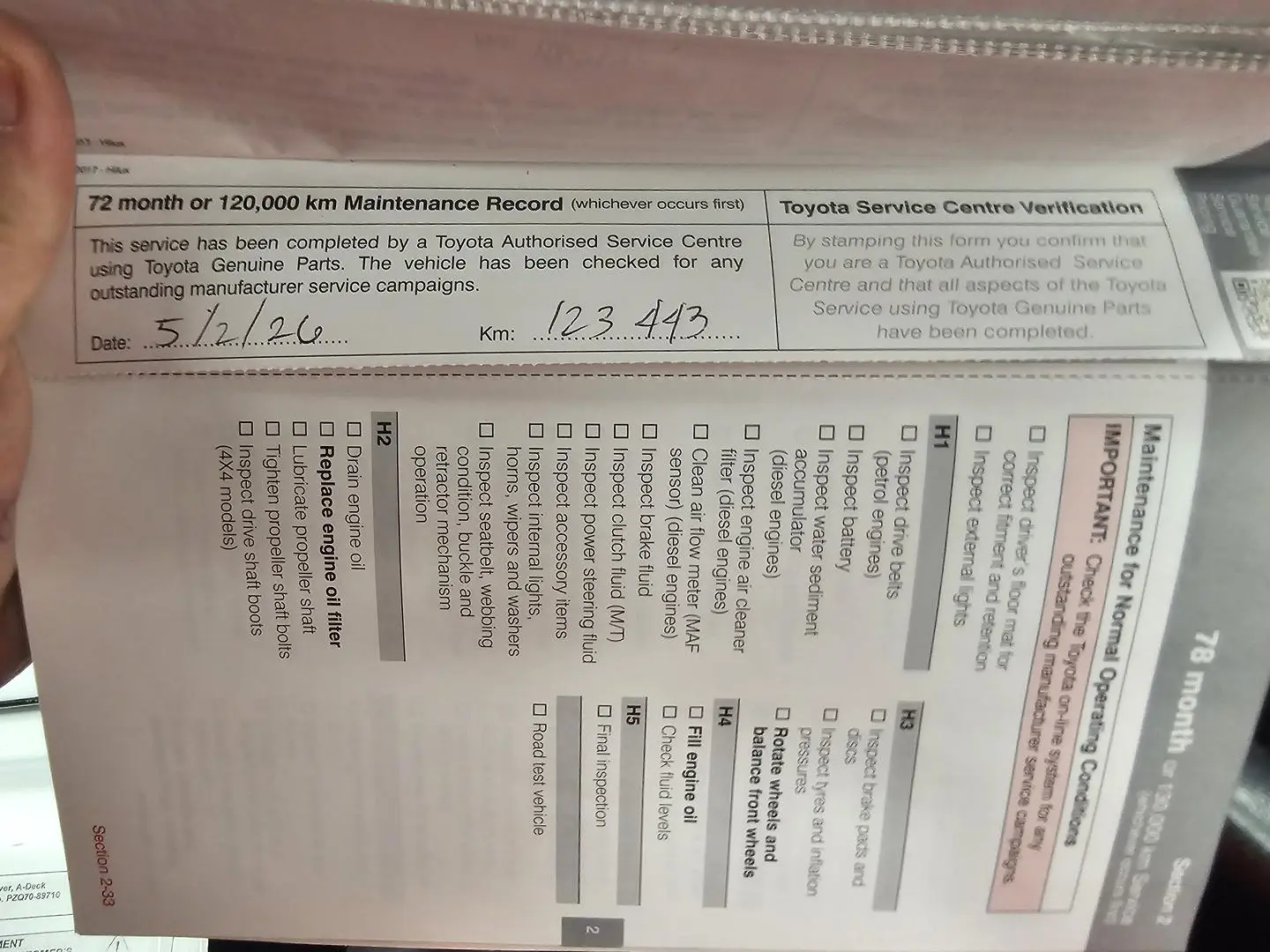 2017 Toyota Hilux Gallery Image 39