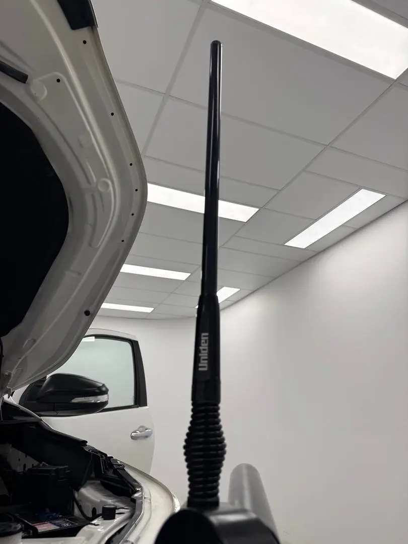 2016 Toyota Hilux Gallery Image 23