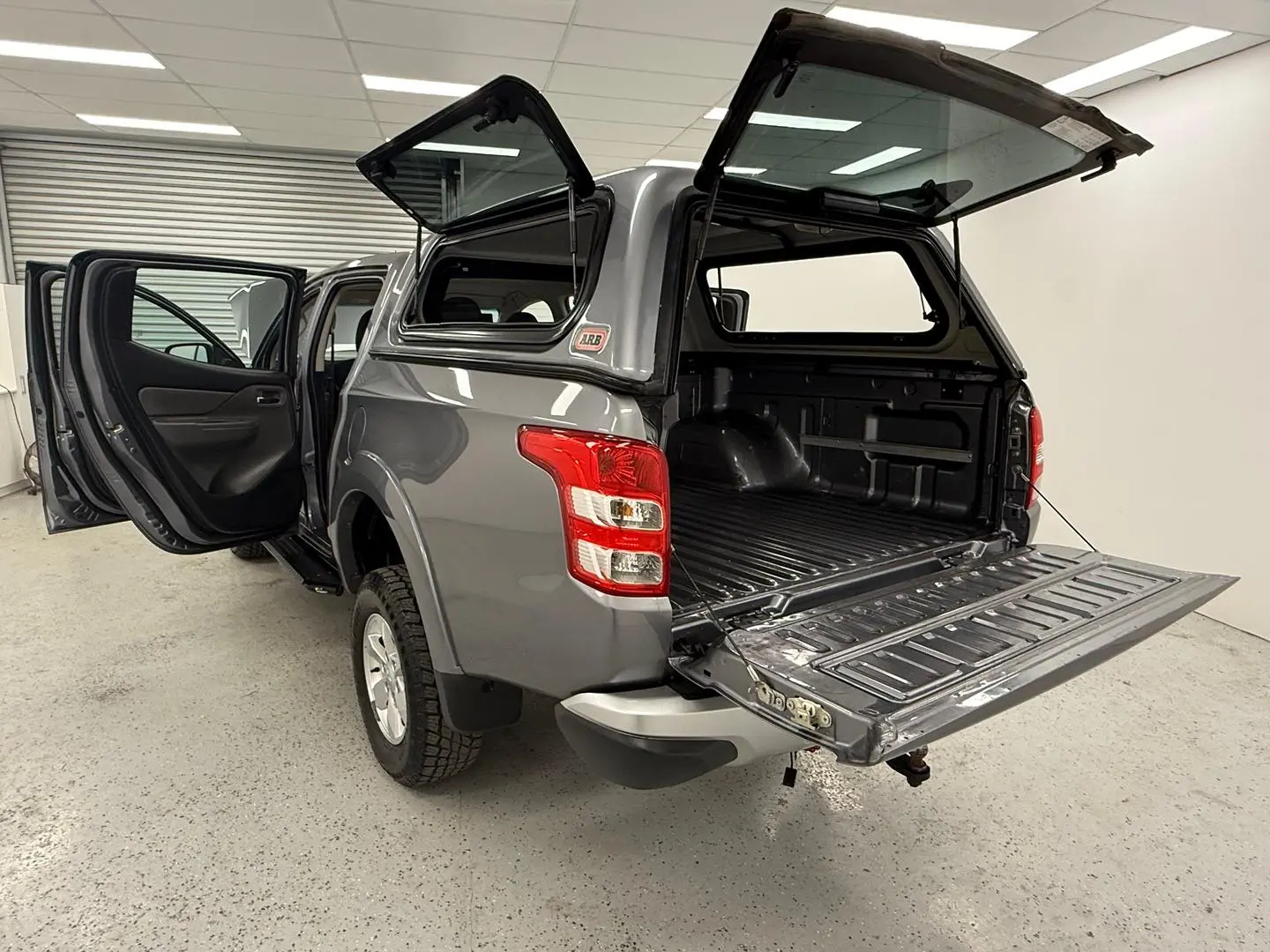 2018 Mitsubishi Triton Gallery Image 13