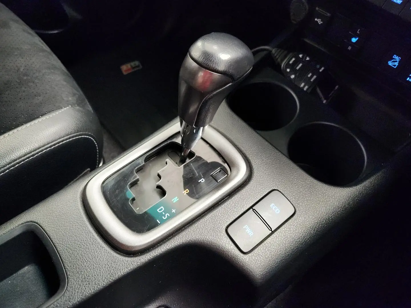 2023 Toyota Hilux Gallery Image 35