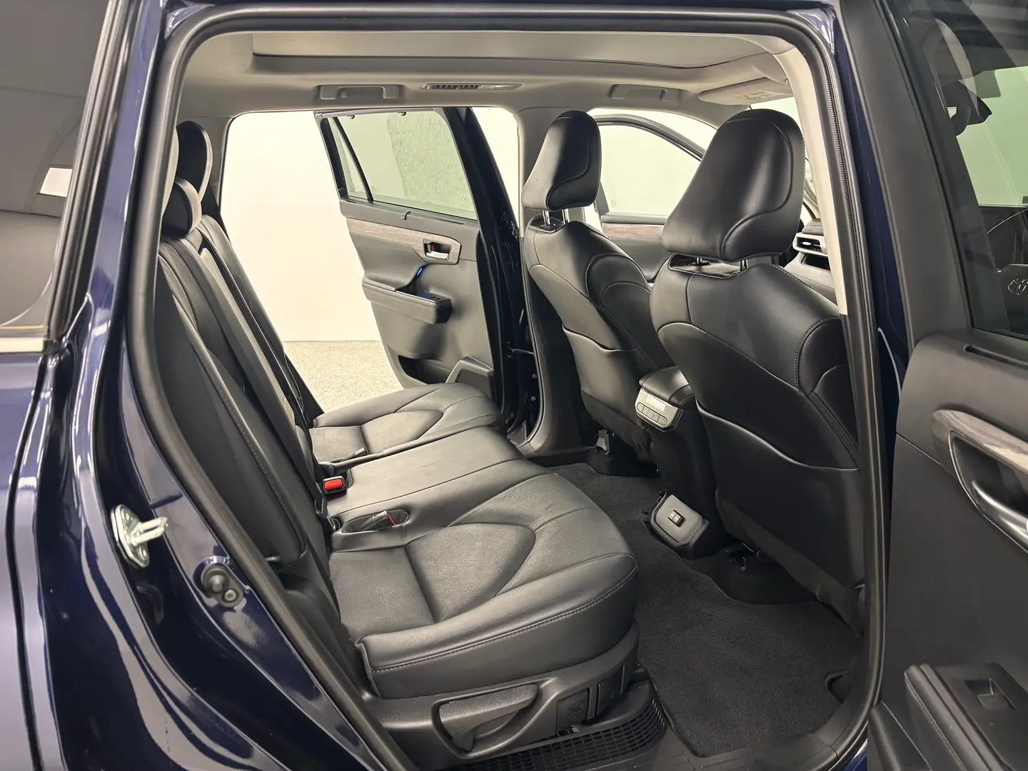 2022 Toyota Kluger Gallery Image 21