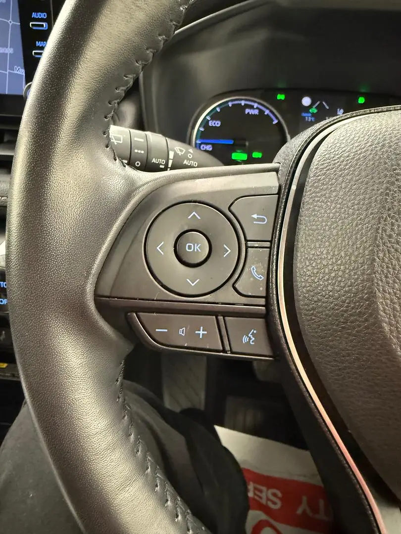 2020 Toyota RAV4 Gallery Image 21