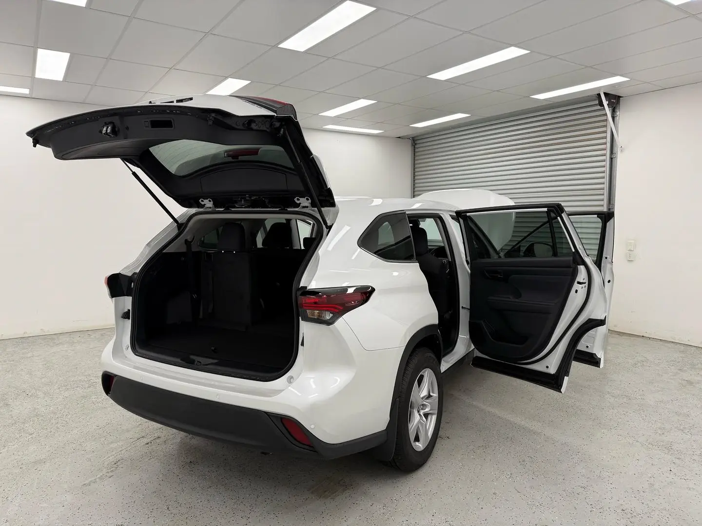 2025 Toyota Kluger Gallery Image 12