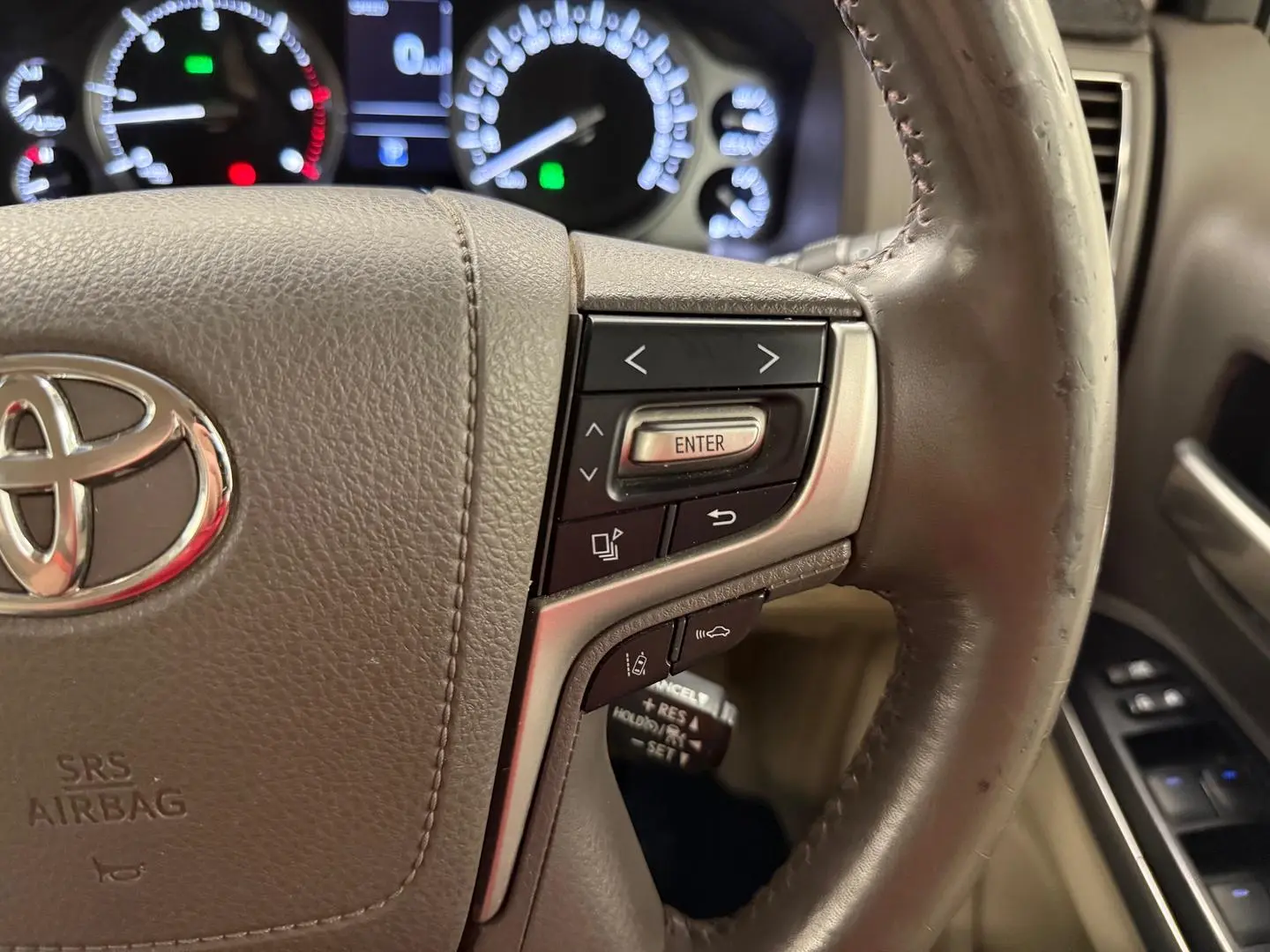 2018 Toyota Landcruiser Gallery Image 39