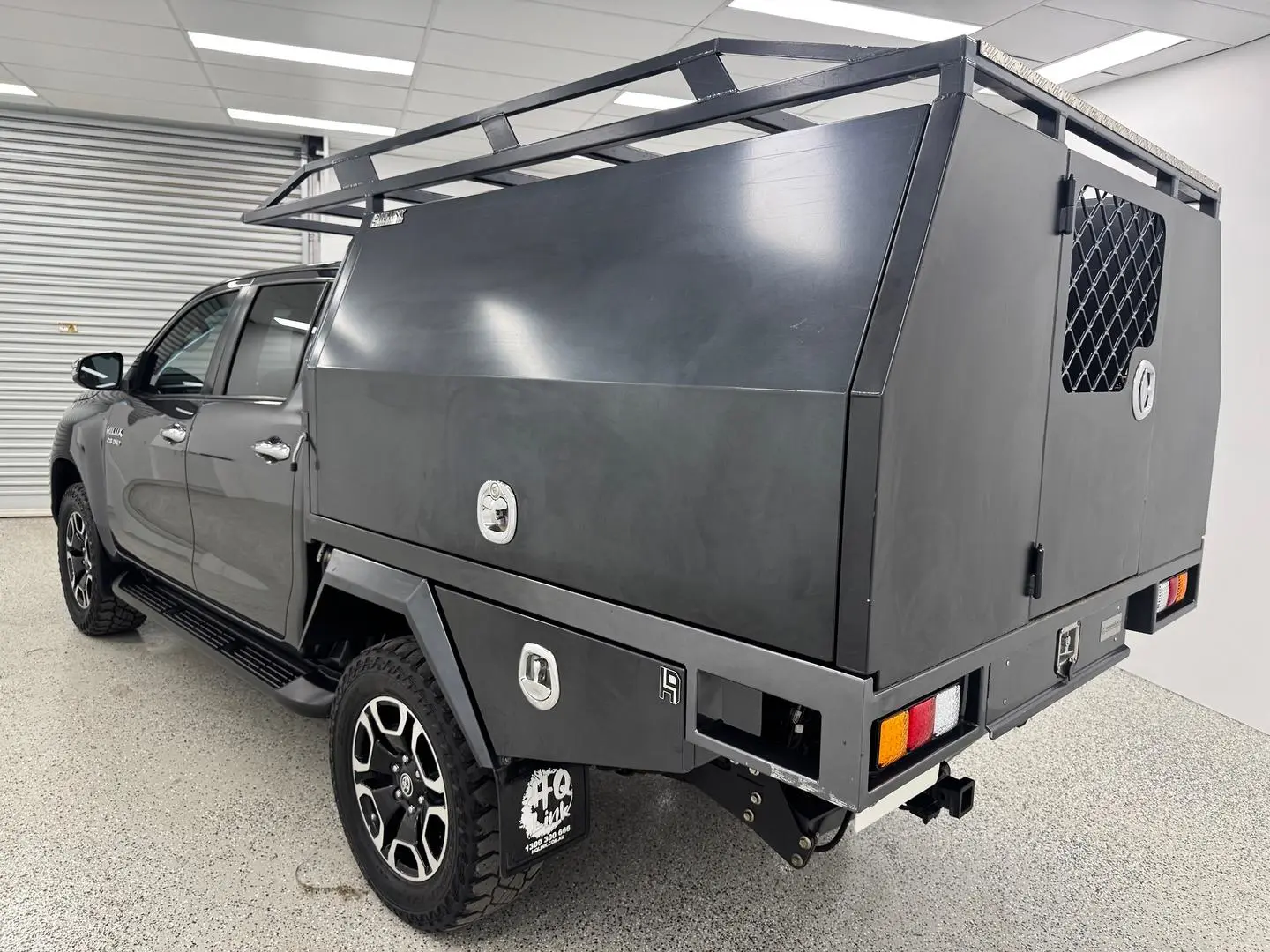 2020 Toyota Hilux Gallery Image 4