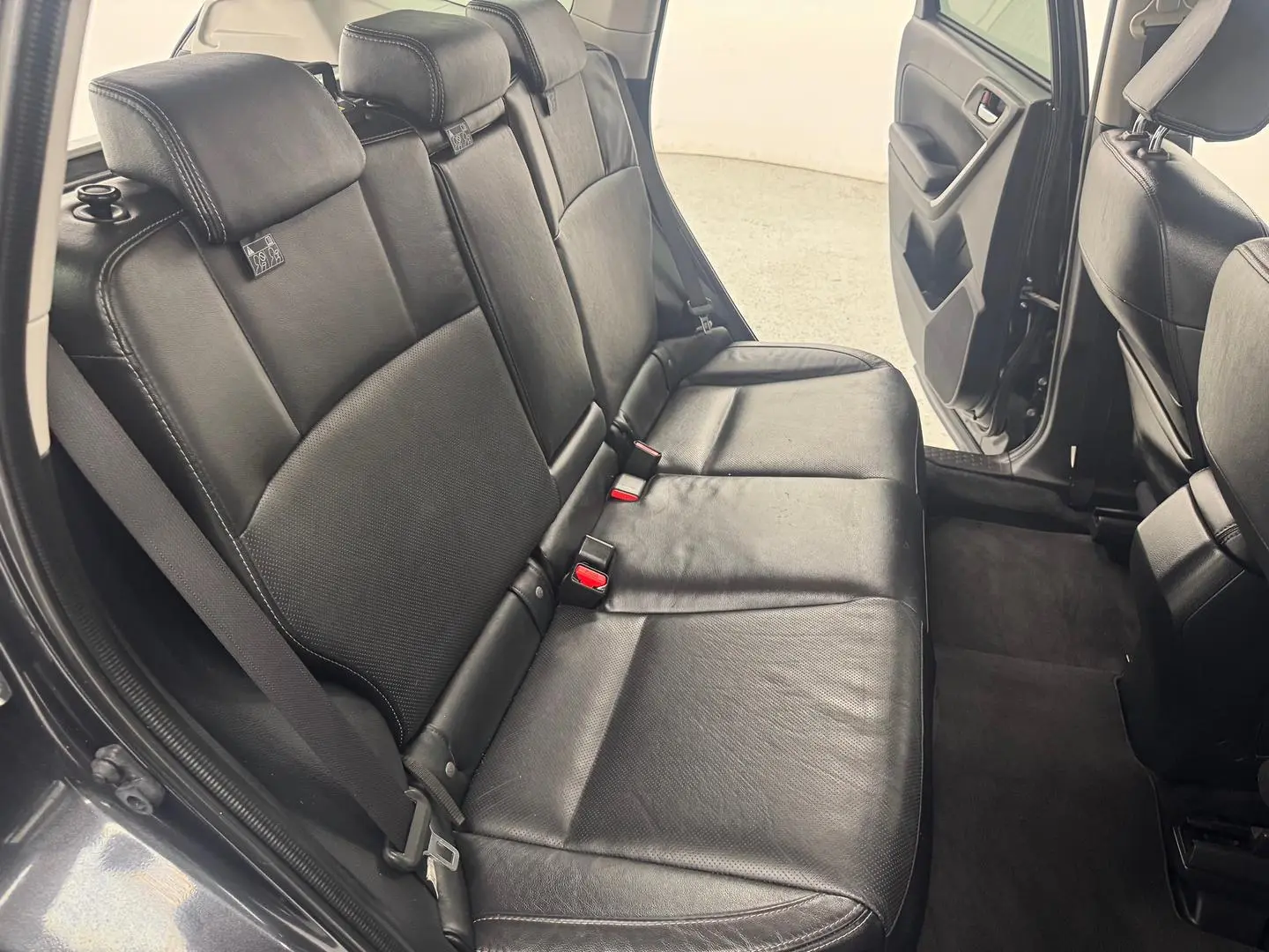 2016 Subaru Forester Gallery Image 29