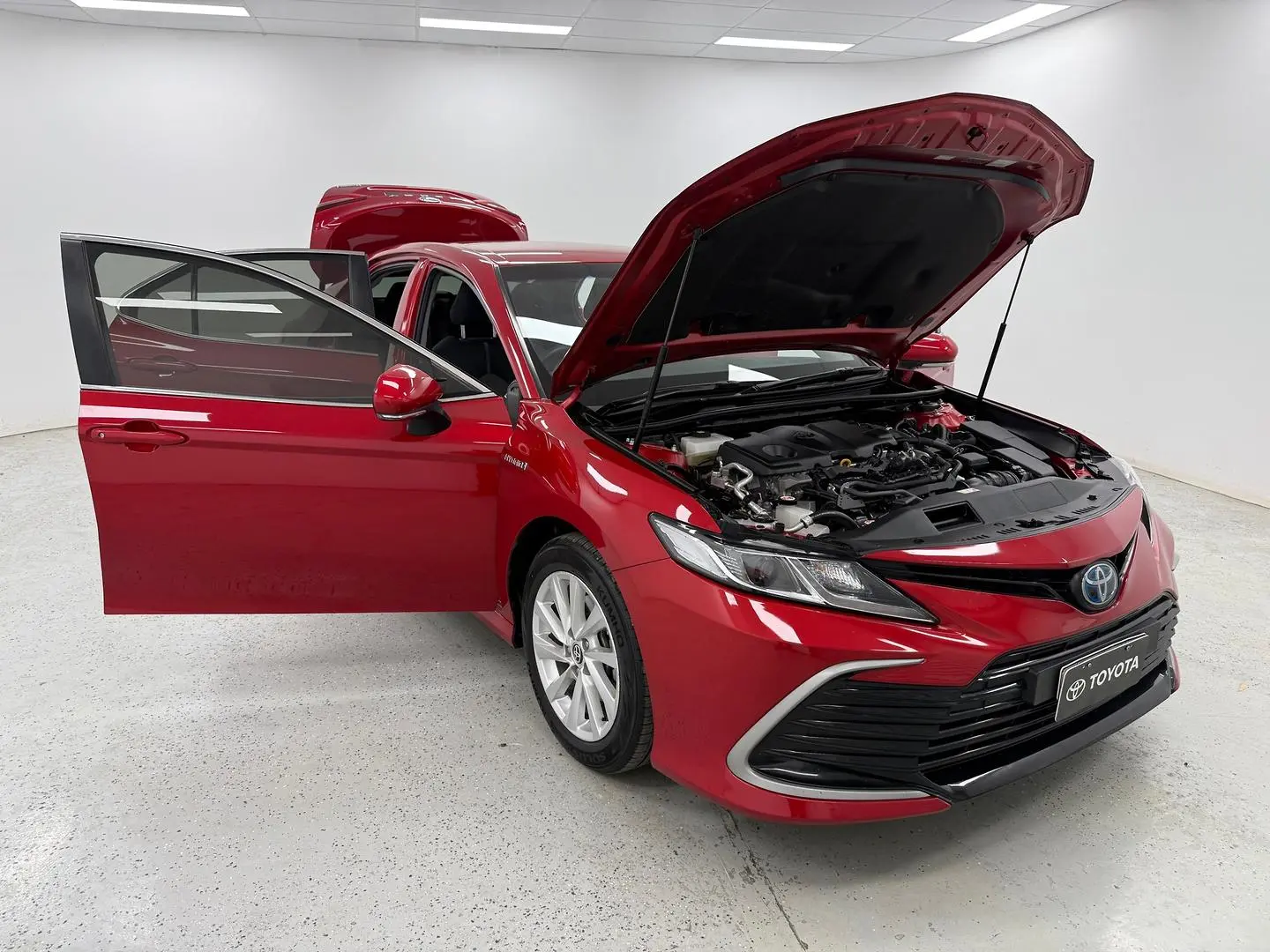 2022 Toyota Camry Gallery Image 16
