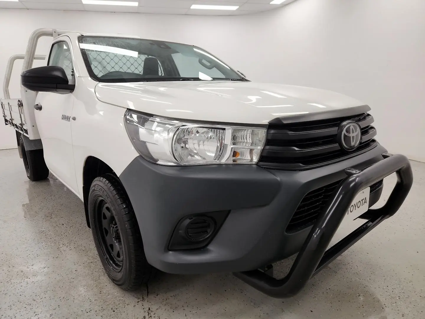 2022 Toyota Hilux Gallery Image 1