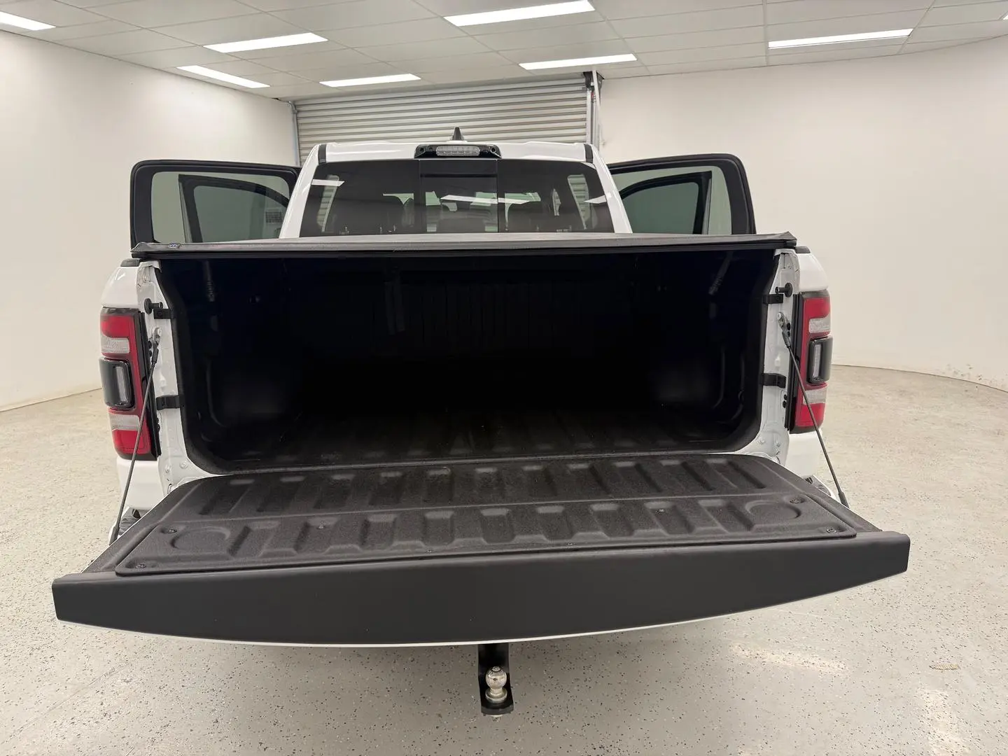 2022 RAM 1500 Gallery Image 15