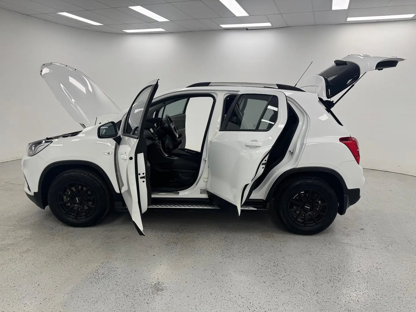 2017 Holden Trax Gallery Image 11