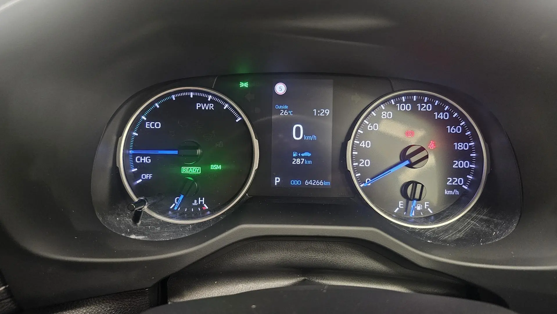 2022 Toyota RAV4 Gallery Image 30